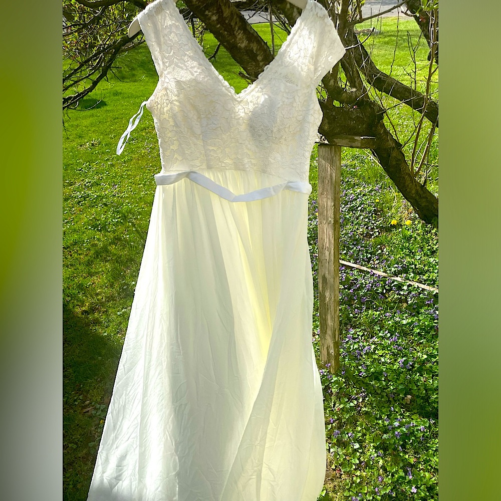 Very cute simple white dress